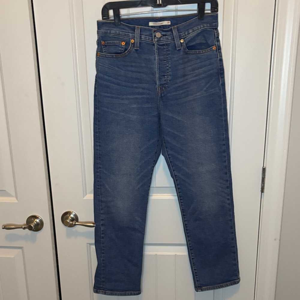 Levi’s Women’s Blue Straight Jeans